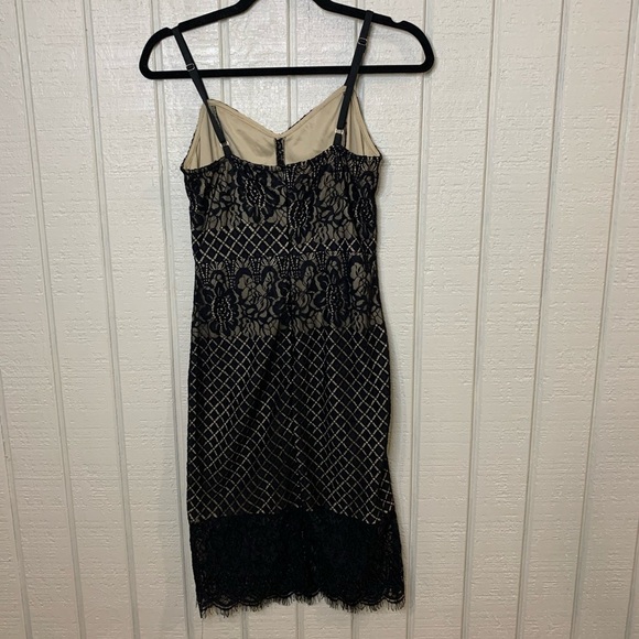 Lulu’s dress, size small. - Picture 4 of 6